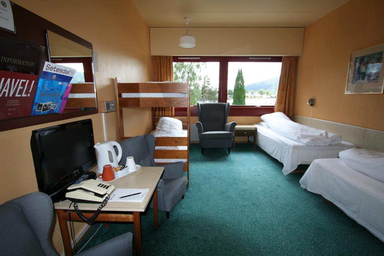 Revsnes Hotel Byglandsfjord Exterior photo